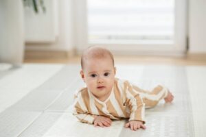 Créez un espace d'éveil sécurisé selon la méthode Montessori